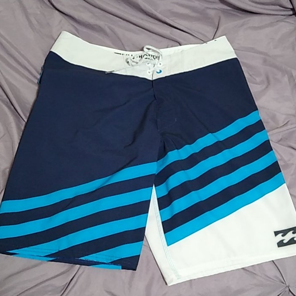 🏄🏄🏊Billabong boardshorts🏊🏊🏊